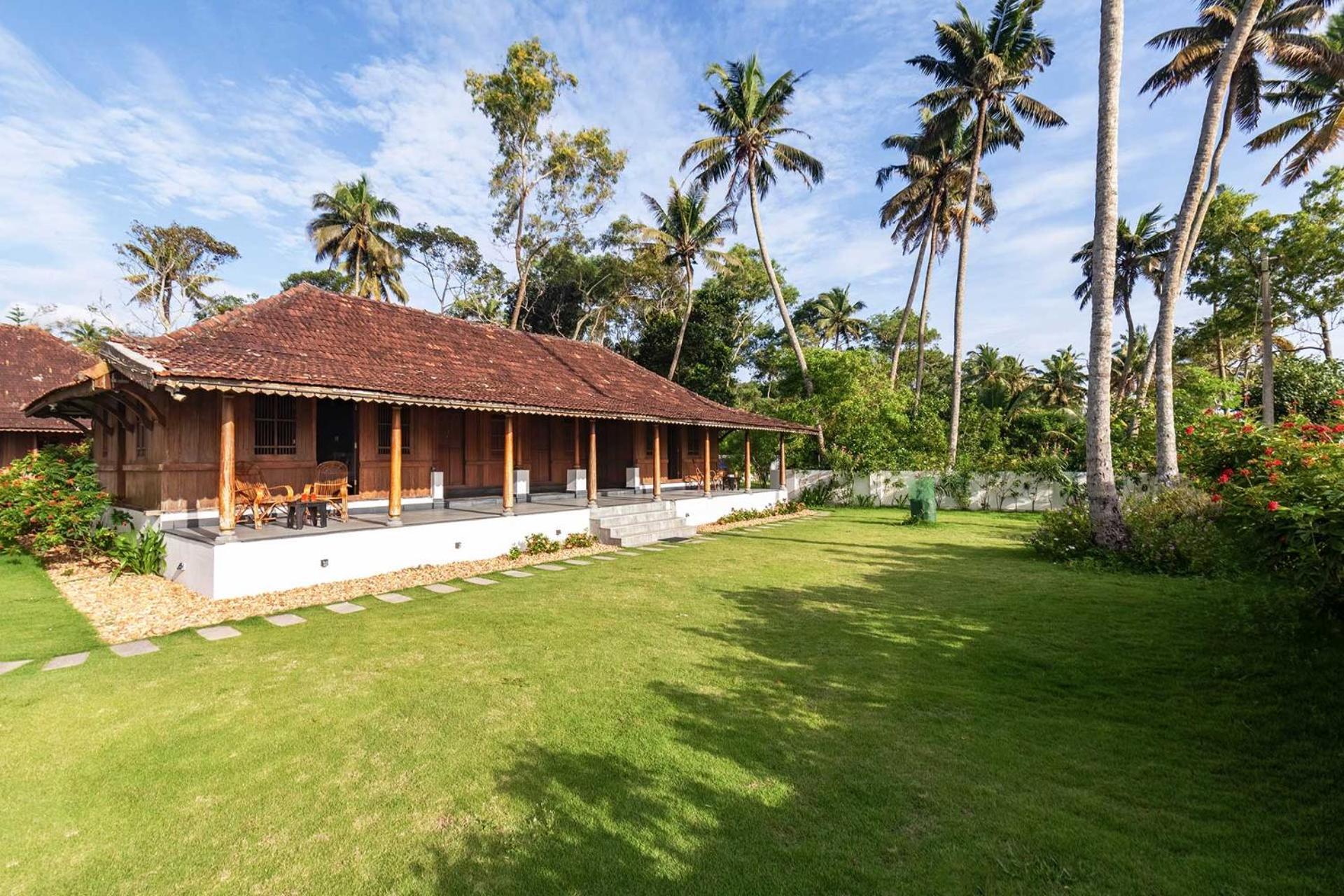Deshadan'S Tarangi Beach Villas,Marari Mararikulam Exterior photo